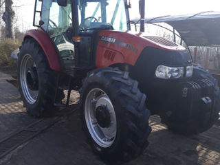 Vînd CASE 110 JX Farmall foto 2