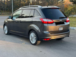 Ford C-Max foto 10