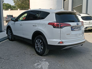 Toyota Rav 4 foto 4