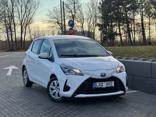 Toyota Yaris foto 3