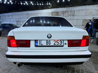 BMW 5 Series foto 20