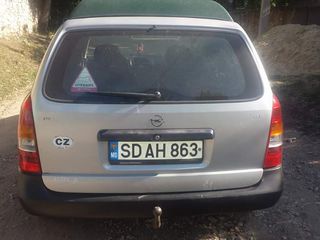 Opel Astra foto 3