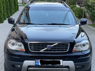 Volvo XC90 foto 1