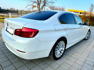 BMW 5 Series foto 5