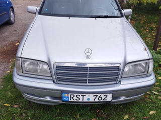 Mercedes C-Class