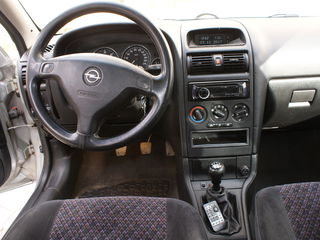 Opel Astra foto 4