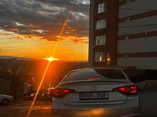 Hyundai Sonata foto 2