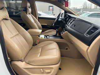 KIA Carnival фото 14