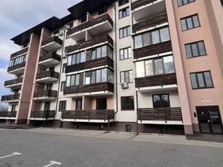 1-комн. кв., 37 м², 2/5 эт.