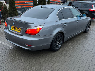 BMW 5 Series foto 6