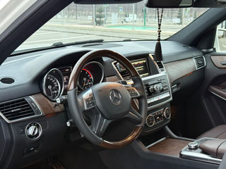 Mercedes GL-Class foto 8