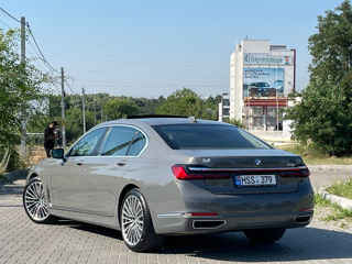 BMW 7 Series foto 6