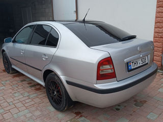 Skoda Octavia foto 3