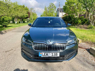 Skoda Superb foto 9