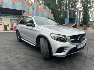 Mercedes GLC foto 7