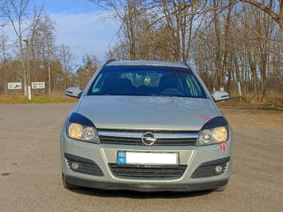 Opel Astra foto 2