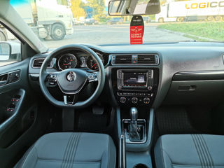 Volkswagen Jetta foto 5