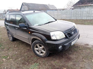 По Запчастям Nissan X-trail 2002г 2,2д 4x4 84kw foto 1