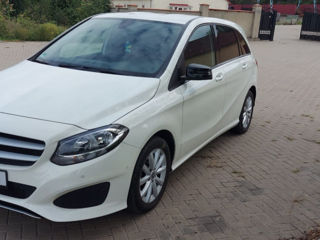 Mercedes B-Class foto 3