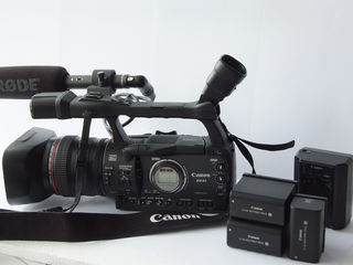 Продается Камера Canon XH A1 + 3 Canon  аккумулятора+и Canon зарядное+микрофон RODE NTG-1 foto 1