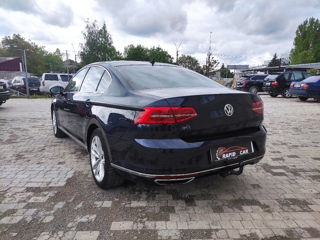 Volkswagen Passat foto 4