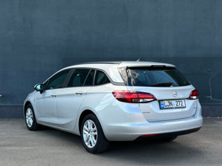 Opel Astra foto 4