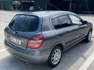 Nissan Almera