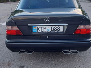 Mercedes E-Class foto 4