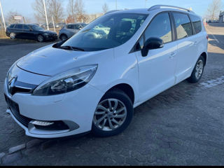 Renault Grand Scenic foto 2