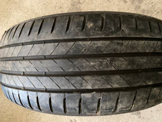 Anvelope Bridgestone 235/50r19 foto 3