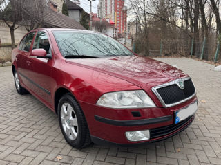 Skoda Octavia foto 3