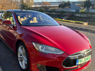 Tesla Model S foto 6