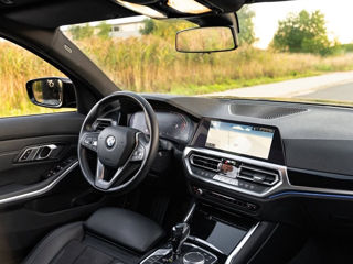 BMW 3 Series foto 3