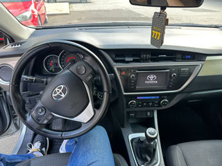 Toyota Auris foto 5