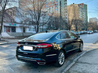 Ford Mondeo фото 1