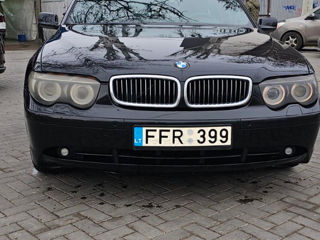 BMW 7 Series foto 1