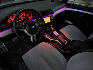 BMW 5 Series foto 7