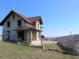 Se vine casa nefinisata Bacioi la un pret avantajos in zona ecologica. foto 5