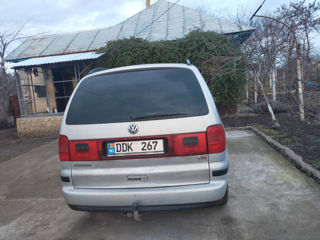 Volkswagen Sharan foto 4