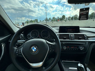 BMW 3 Series foto 8