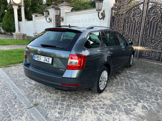 Skoda Octavia foto 2