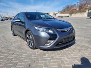 Opel Ampera