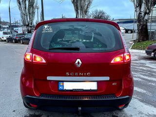 Renault Scenic foto 8