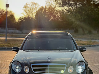 Mercedes E-Class foto 3