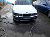 BMW 5 Series foto 1