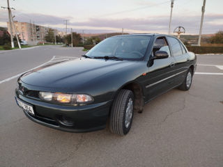 Mitsubishi Galant