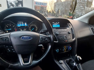 Ford Focus foto 5