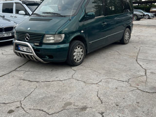 Mercedes V-Class foto 1