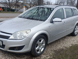 Opel Astra foto 2