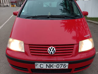 Volkswagen Sharan foto 4